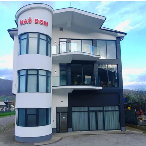 Naš Dom - MOTEL Bed and Breakfast in Zlatibor District, Serbia