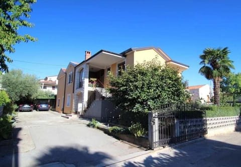 Apartmani Karpinjan - Novigrad Apartment in Novigrad