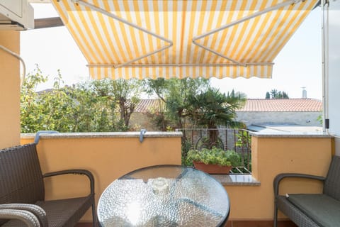 Day, View (from property/room), Balcony/Terrace, Seating area