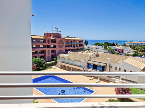 Natural landscape, Sea view, Swimming pool, Location