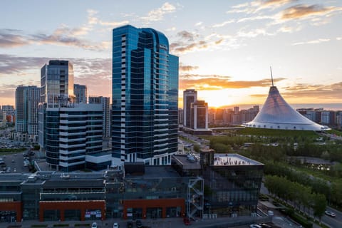 Property building, City view