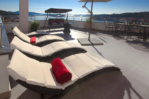 Apartments Matea Apartment in Tisno