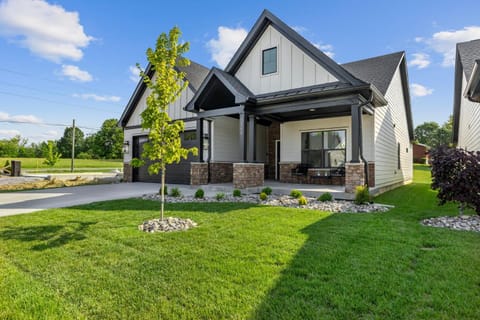 Workfriendly and near downtown House in Jeffersonville