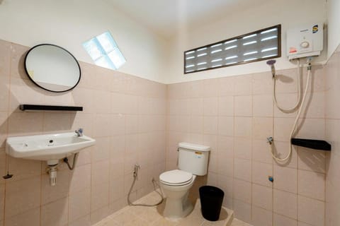 Lanta School Beach Resort House in Sala Dan