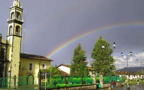 Hospedaje San Francisco.6 personas Bed and Breakfast in State of Puebla