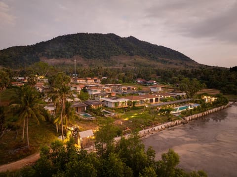 Artisan koh yao yai handcraft beachfront villas. Villa in Krabi Changwat