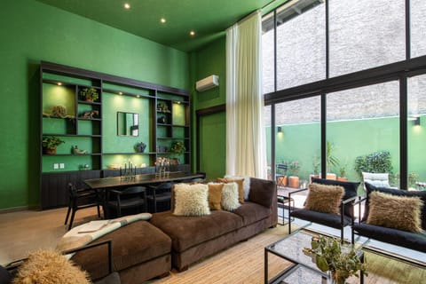 Living room, Seating area