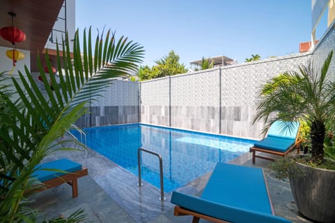 Patio, Day, Pool view, Swimming pool, Swimming pool, sunbed