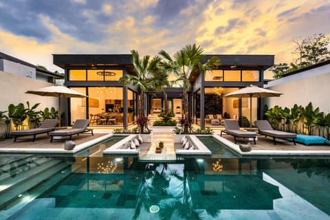 Property building, Pool view, Swimming pool, sunbed