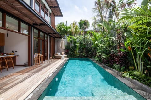 Luxury 3bd Villa 5 Min From Berawa Beach Villa in North Kuta