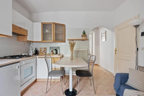 MaCri di TSS' - Per coppie, balcone intimo, centro Apartment in Levico Terme