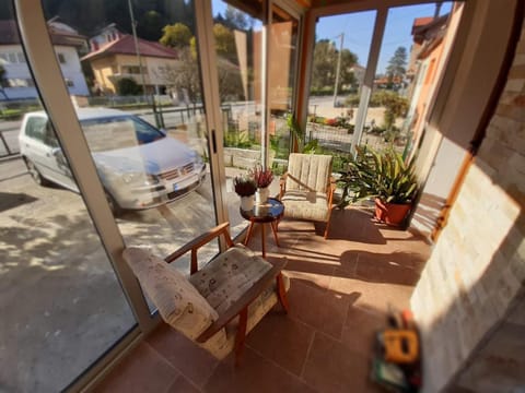 View (from property/room), Balcony/Terrace
