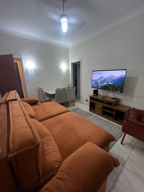 Communal lounge/ TV room, TV and multimedia, Living room