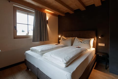 Property building, Living room, Bedroom