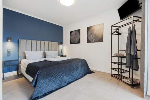 Living room, Bedroom