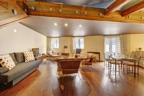 Property building, Living room