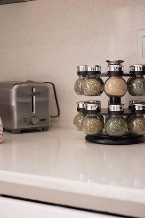 The Tranquil Retreat Heated Pool HotTub Sauna BBQ Villa in Casa Grande