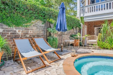 Patio, Garden, Hot Tub, Garden view