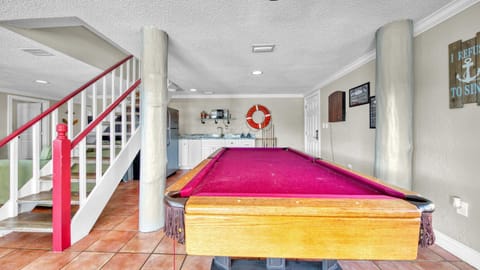 Palm Breeze - Is a 4BR with Private Pool and Boat Dock in Destin House in Destin