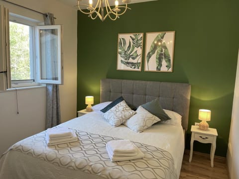 Apartment Green Apartment in Zadar