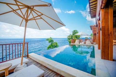 Pool view, Sea view, Swimming pool