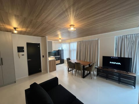 Communal lounge/ TV room, Kitchen or kitchenette, Living room, Dining area
