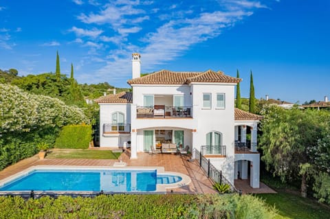 Off site, Bird's eye view