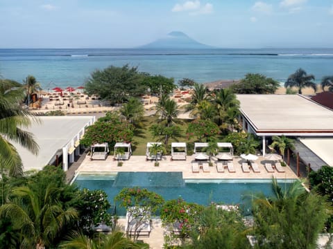 Natural landscape, Beach, Pool view, Sea view, Swimming pool, sunbed