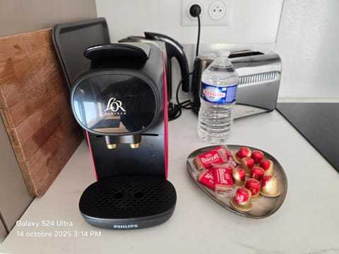 Coffee/tea facilities