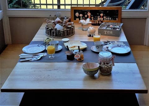 Continental breakfast