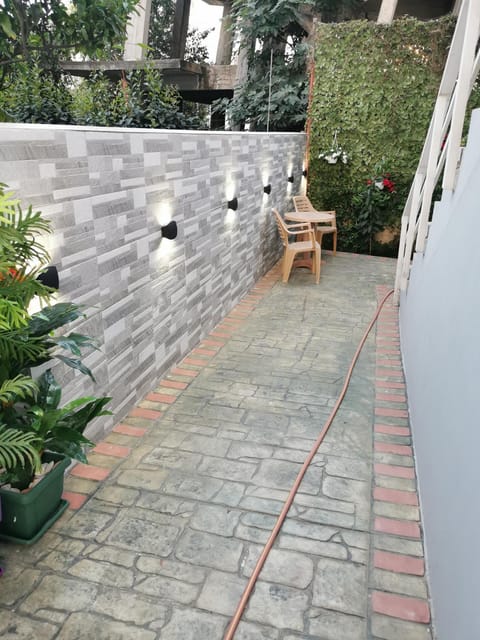 Patio, Garden