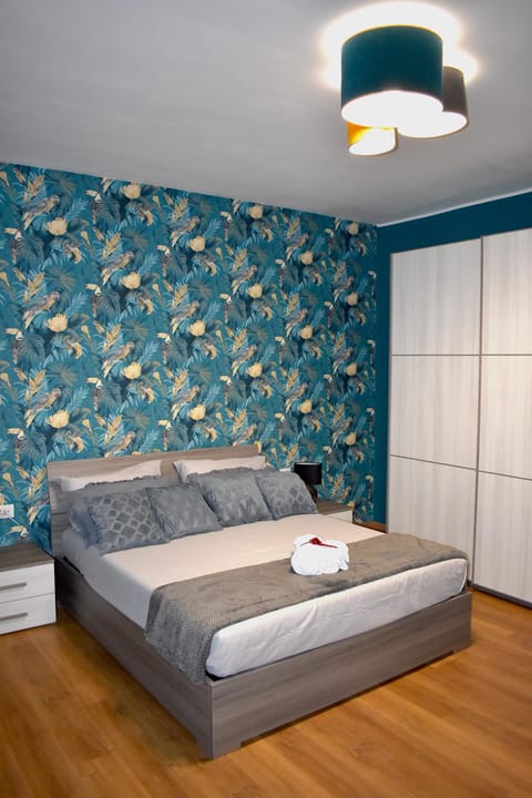 Bed, Bedroom, wardrobe