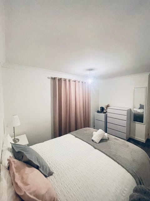 Family Room close Vacation rental in Bristol