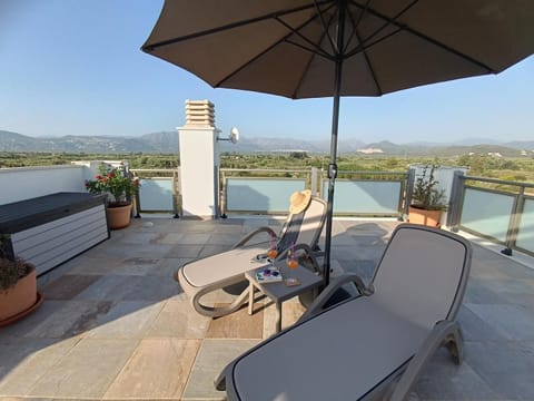 View (from property/room), Mountain view, sunbed
