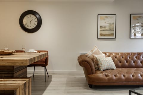 Other, Decorative detail, Seating area, Dining area