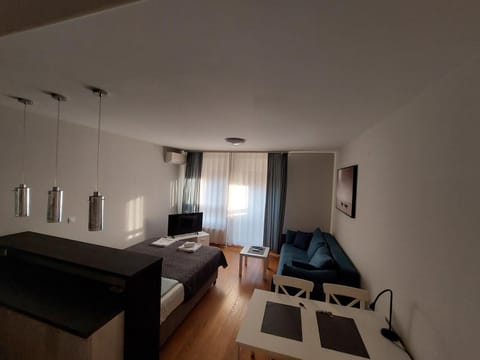 Apartment Premier 1 A Blok Apartment in Belgrade