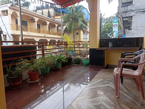 Property building, View (from property/room)