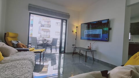 Communal lounge/ TV room, Living room