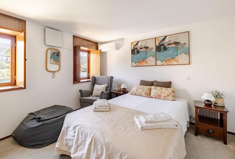 Living room, Bedroom