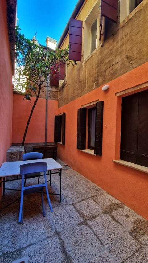 Patio, Day