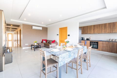 New Spacious Apartment 3 Bdr 2 Bth Balcony 7 Apartment in Saint Paul's Bay