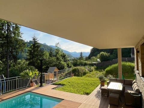 Day, Natural landscape, Garden, View (from property/room), Balcony/Terrace, Garden view, Mountain view, Pool view, Swimming pool, sunbed