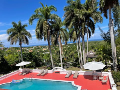 Day, Neighbourhood, Natural landscape, Garden, Balcony/Terrace, Pool view, Sea view, Swimming pool, sunbed