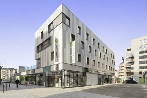 Facade/entrance, Facade/entrance