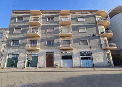 Sa Cannacca-Guest House Bed and Breakfast in Olbia