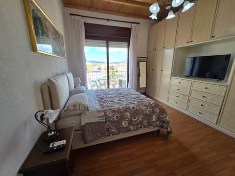 Sa Cannacca-Guest House Bed and Breakfast in Olbia