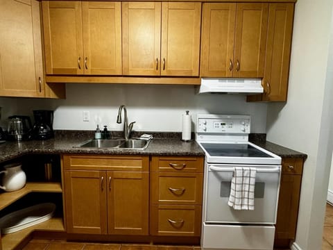 Beachfront King Bed Studio Suite Resort in Qualicum Beach