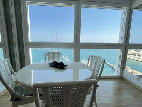 Dining area, Sea view