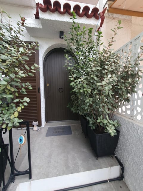 Poros Maisonette Apartment - Neorio House in Poros