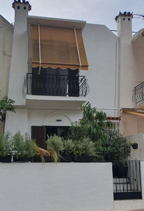 Poros Maisonette Apartment - Neorio House in Poros